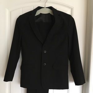 Boys 2 piece suite by Chaps